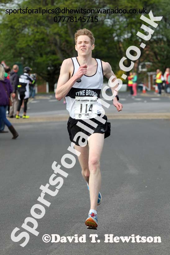 Clive Cookson 10k Road Race, Whitley Bay. Photo: David T. Hewitson/Sports for All Pics